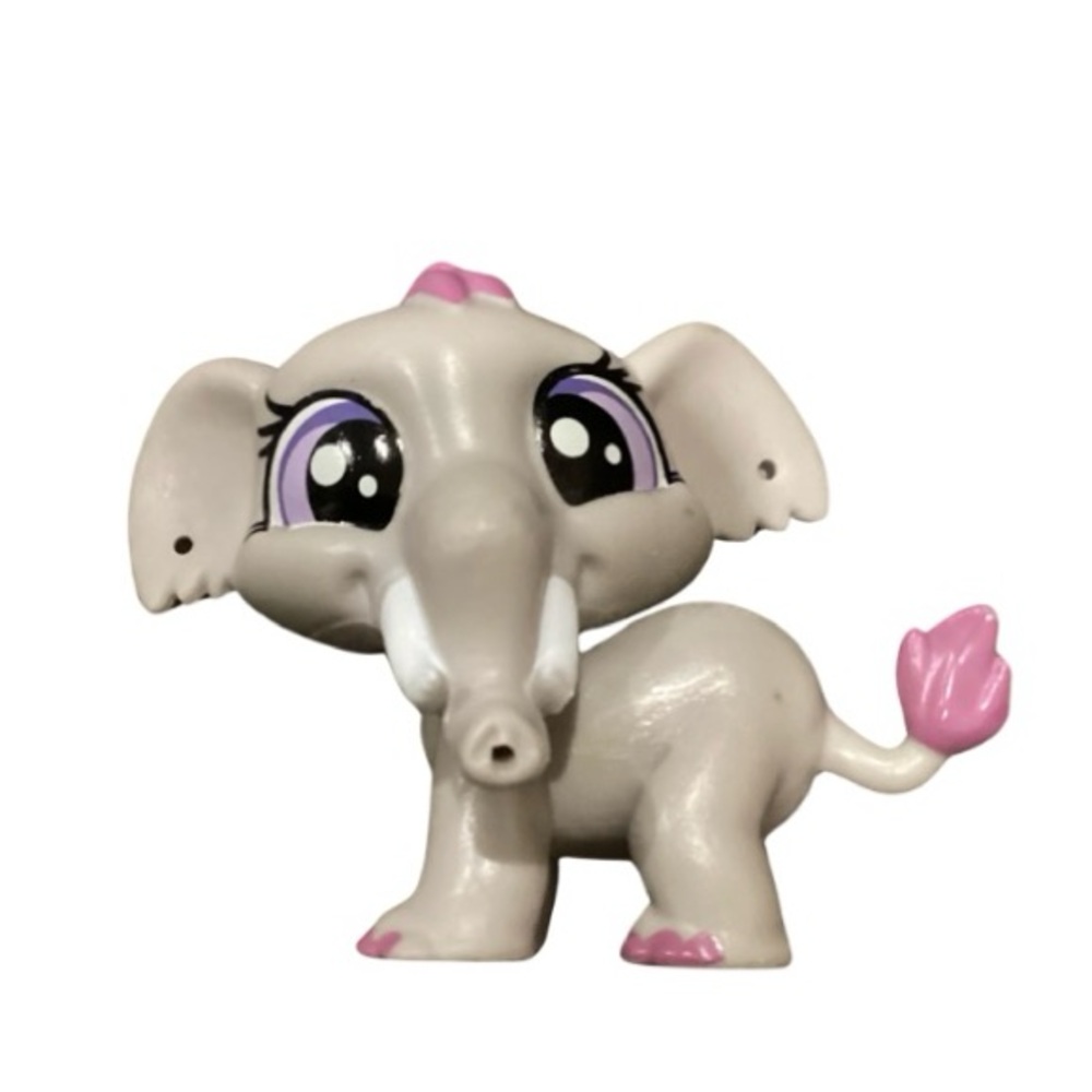 Littlest Pet Shop #3816 Fletcher Trunk Elephant